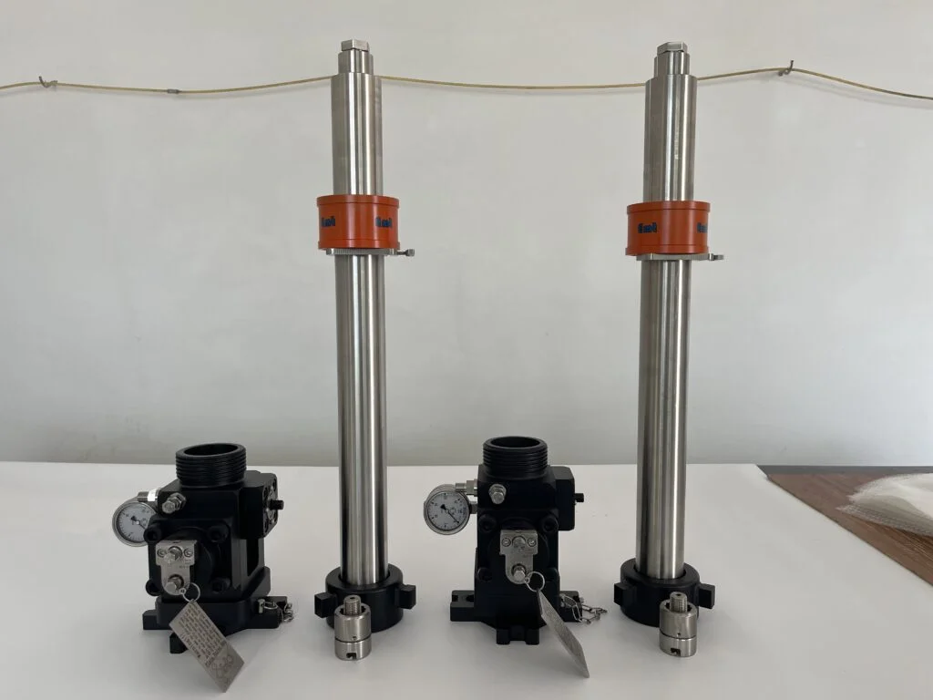 retrieval tool and servo valve