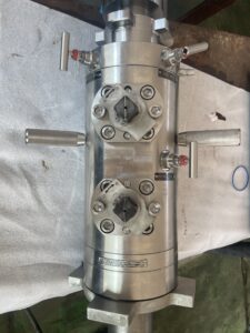 DOUBLE BLOCK AND BLEED SERVICE VALVE